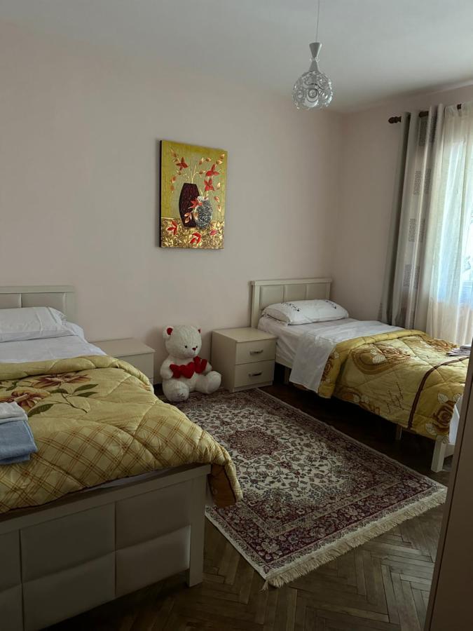 Hotel Hoxha House Krujë Zewnętrze zdjęcie